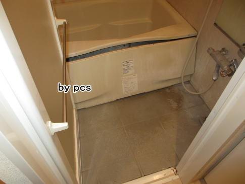 浴室クリーニング・浴室の汚れの写真01